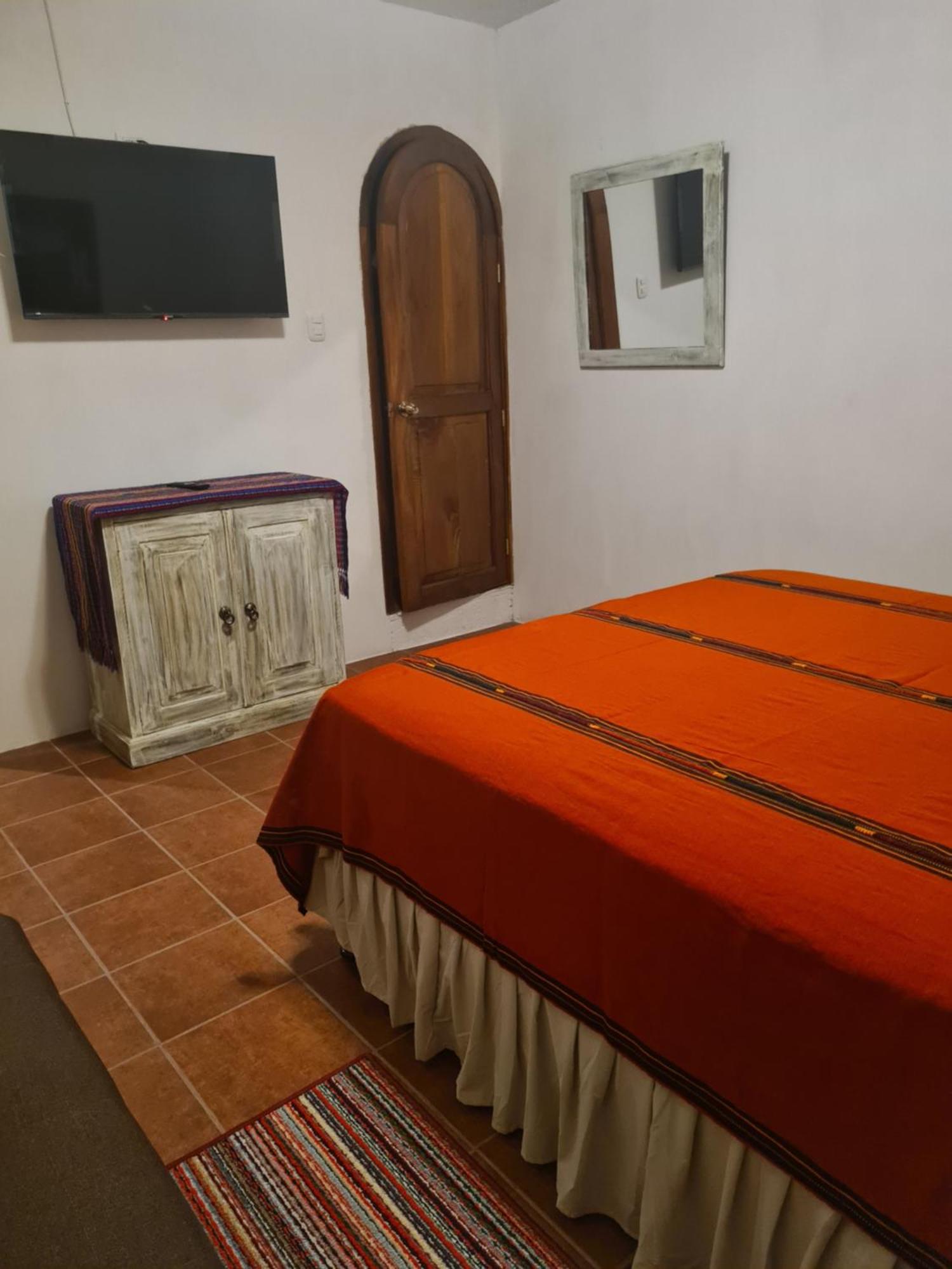 Готель Casa Miranda Antigua Екстер'єр фото